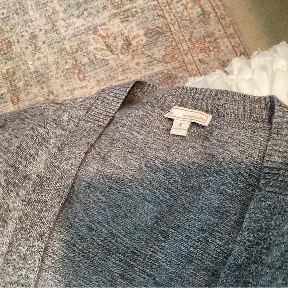 Gap - Picture 10 of 10